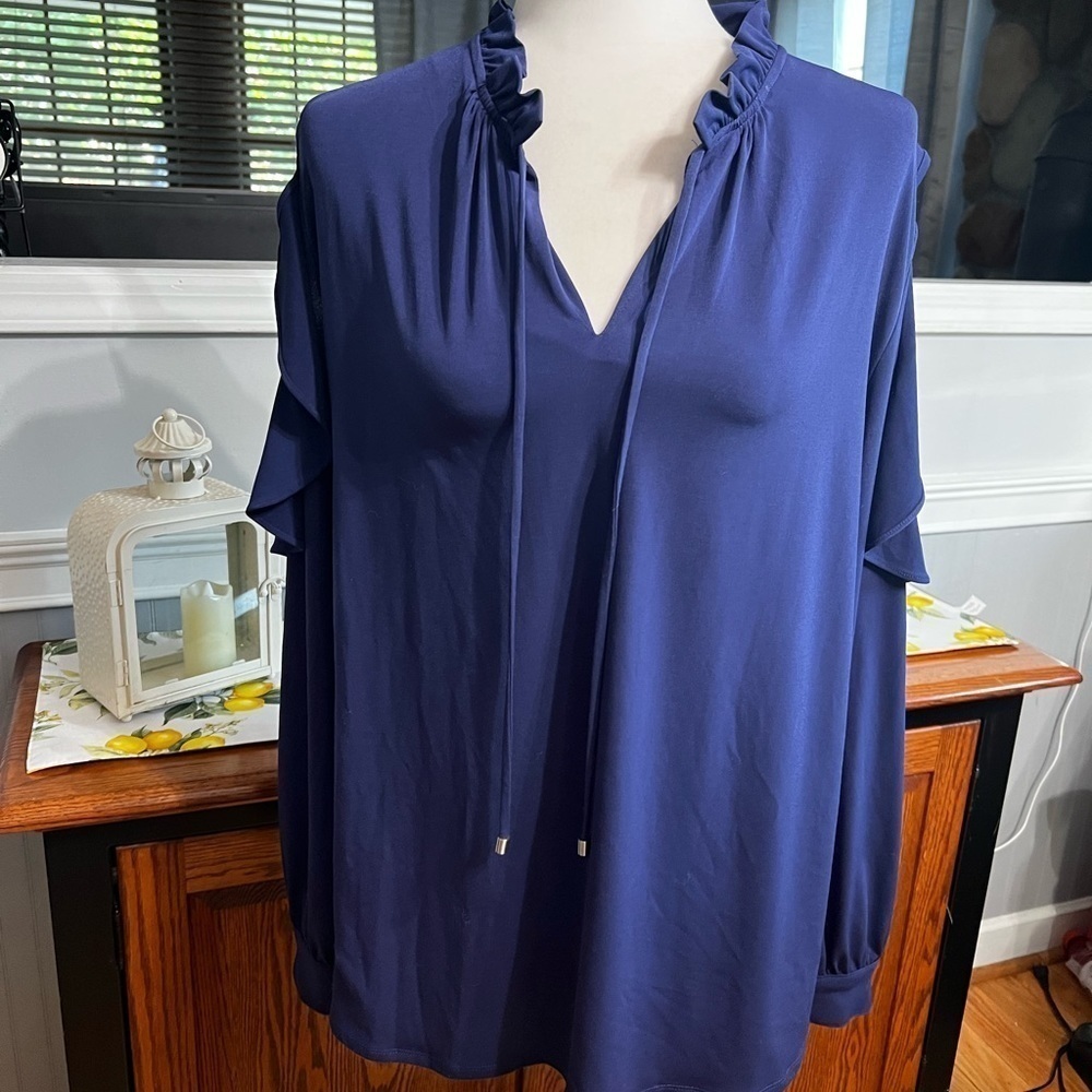 The Limited Cold Shoulder Blouse EUC